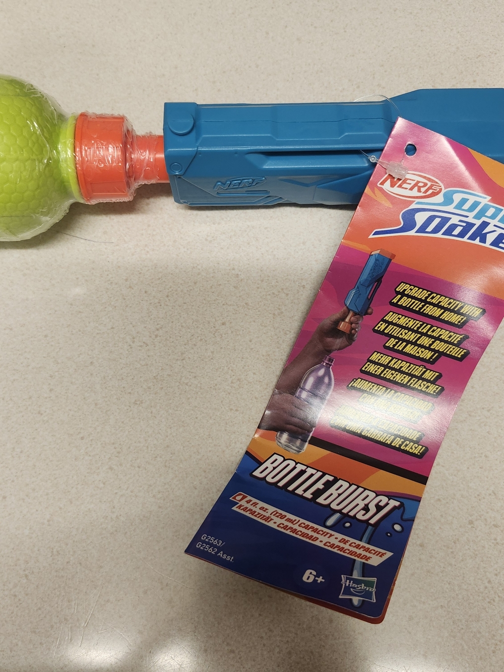 Nerf Storm Strike Bottle Blitz Water Blaster NWT